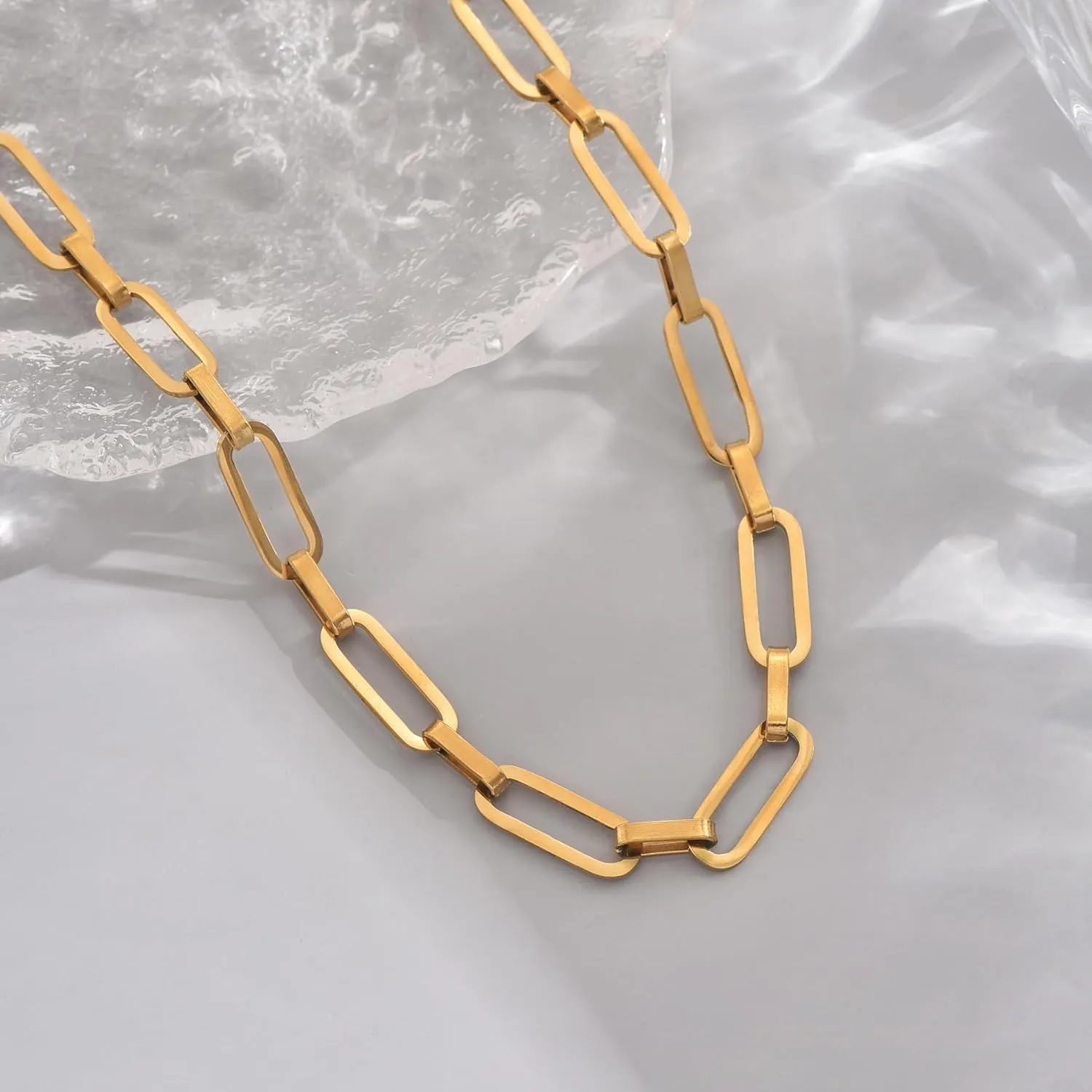 18K Gold Plated Chunky Chain Necklace for Women Thick Cuban Curb Chain Green Gemstone Pendant Toggle Necklace Dainty Layering Gold Chain Trendy Jewelry