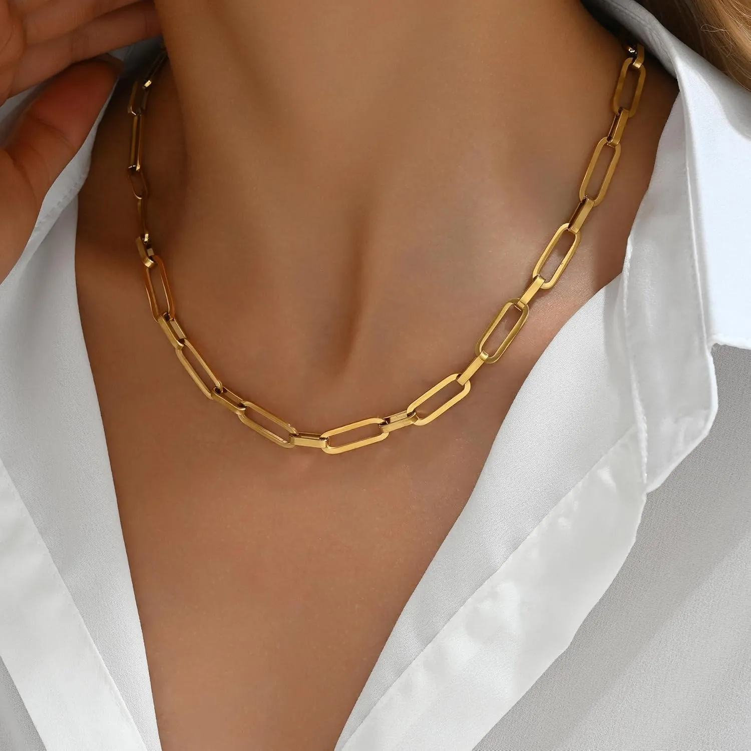 18K Gold Plated Chunky Chain Necklace for Women Thick Cuban Curb Chain Green Gemstone Pendant Toggle Necklace Dainty Layering Gold Chain Trendy Jewelry