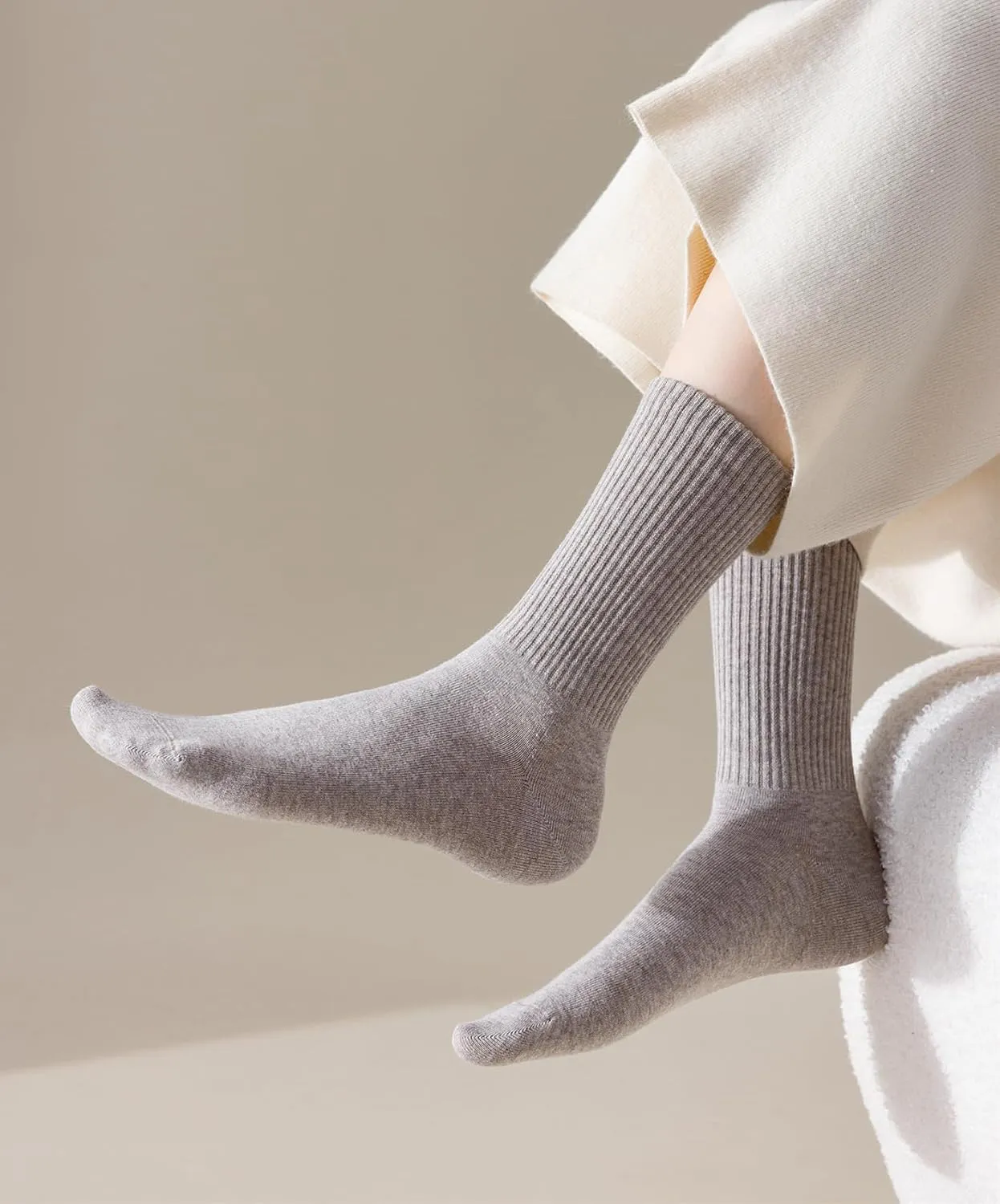 Loritta 5 Pairs Cotton Socks for Women Casual Comfy Crew Sock Stretchy Calf Slouch Boot Socks