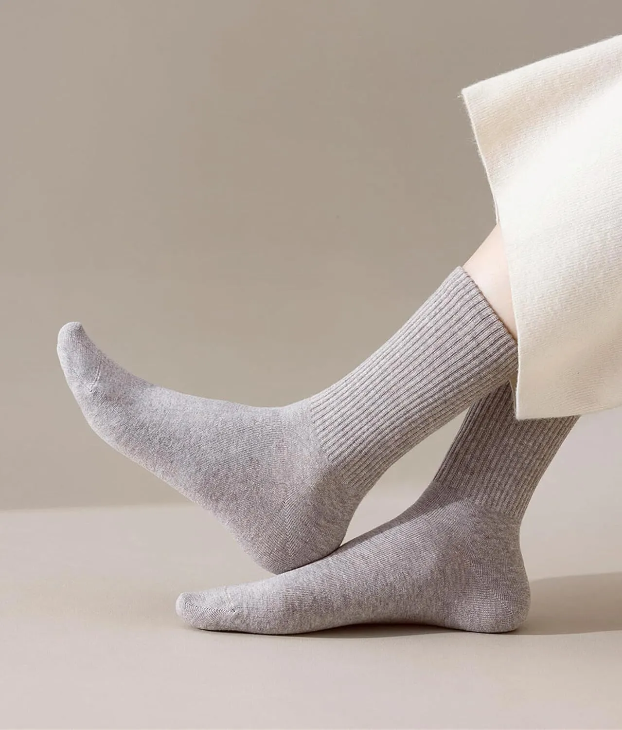 Loritta 5 Pairs Cotton Socks for Women Casual Comfy Crew Sock Stretchy Calf Slouch Boot Socks