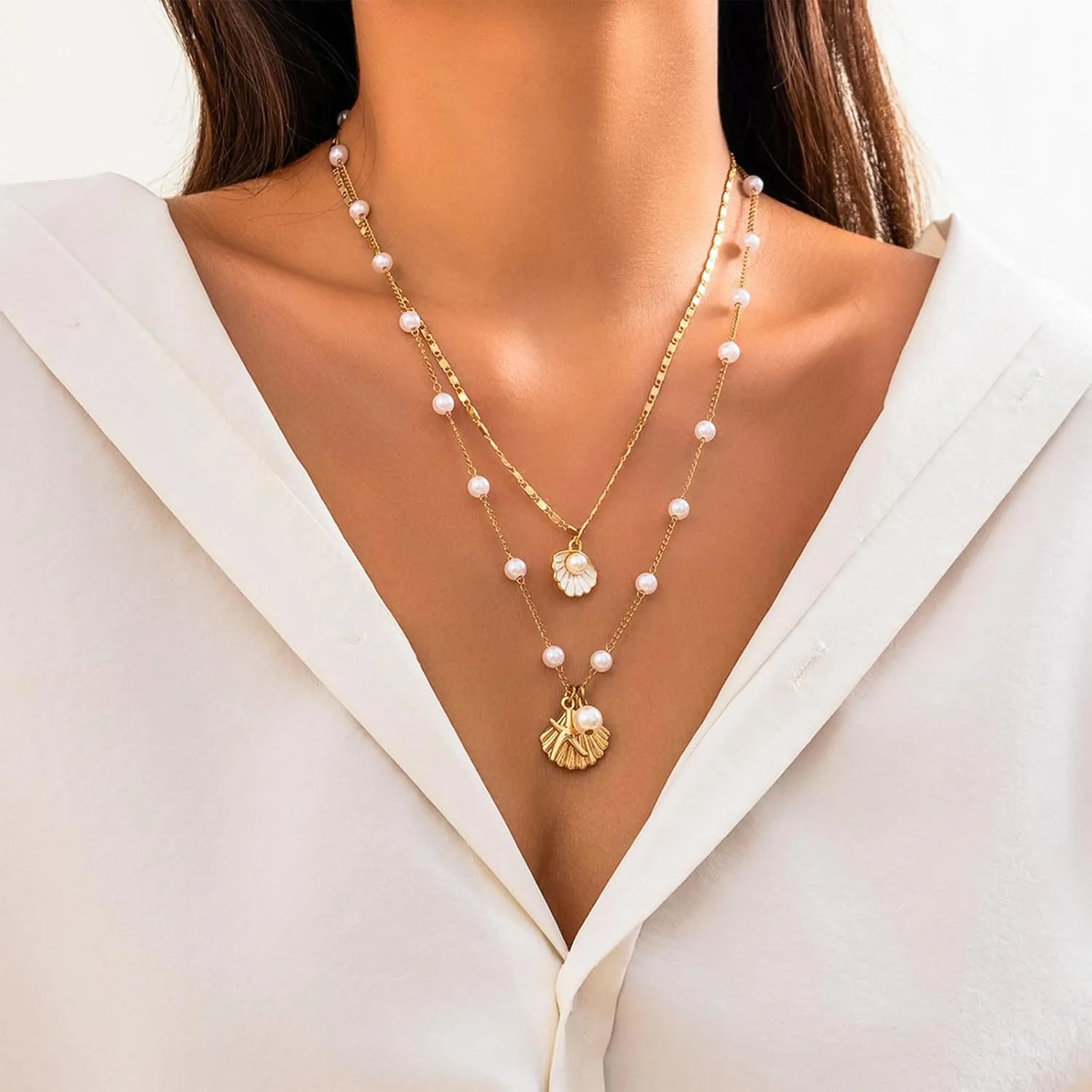Seashell Necklace for Women Shell Necklace Summer Outfits for Women Adjustable Layered Sea Shell Charm Necklaces Beach Vacation Essentials Holiday Jewelry
