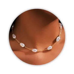 SmileBelle Baroque Pearl Necklace, Pearl Choker as Chunky Pearl Necklace Dainty Pearl Chain Gold Pearl Necklace for Anniversary Gifts Pearl Costume as Wedding Jewelry