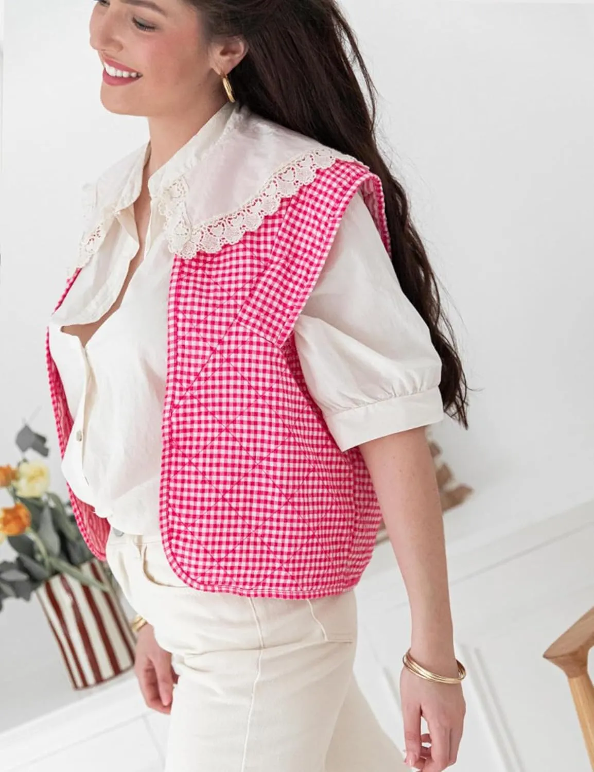 VAOYIU Womens Cropped Puffer Vest Lightweight Sleeveless Plaid Printed Cotton Quilted Vest Outwear