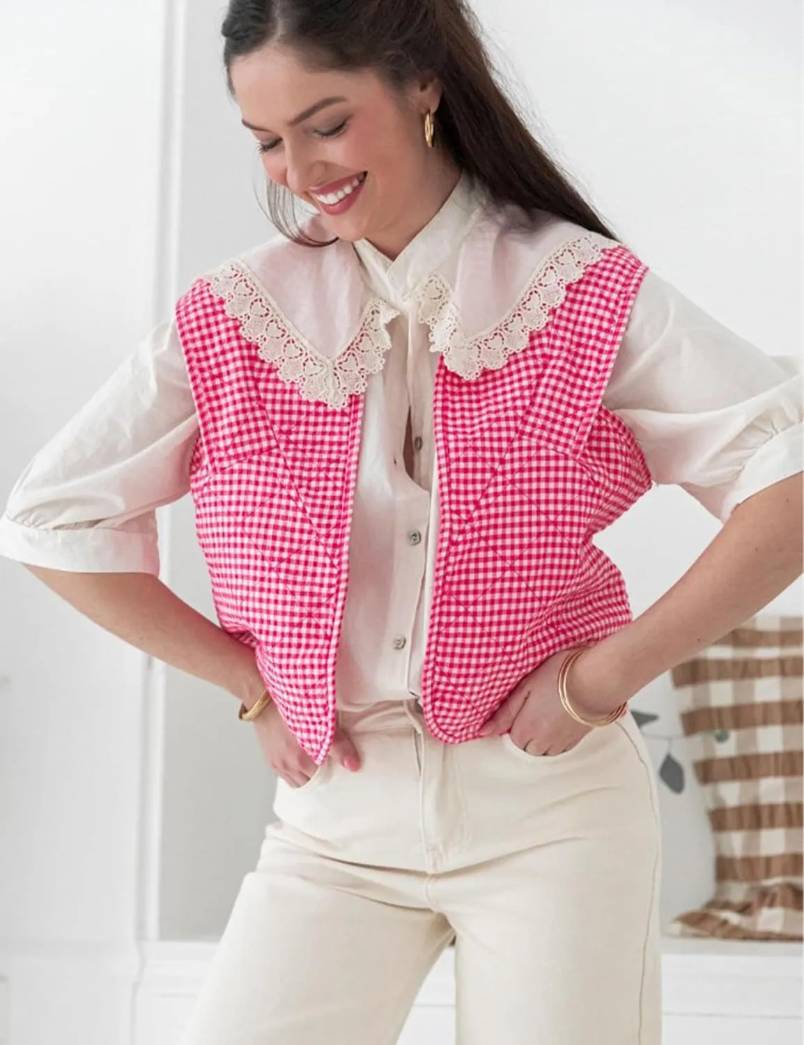 VAOYIU Womens Cropped Puffer Vest Lightweight Sleeveless Plaid Printed Cotton Quilted Vest Outwear