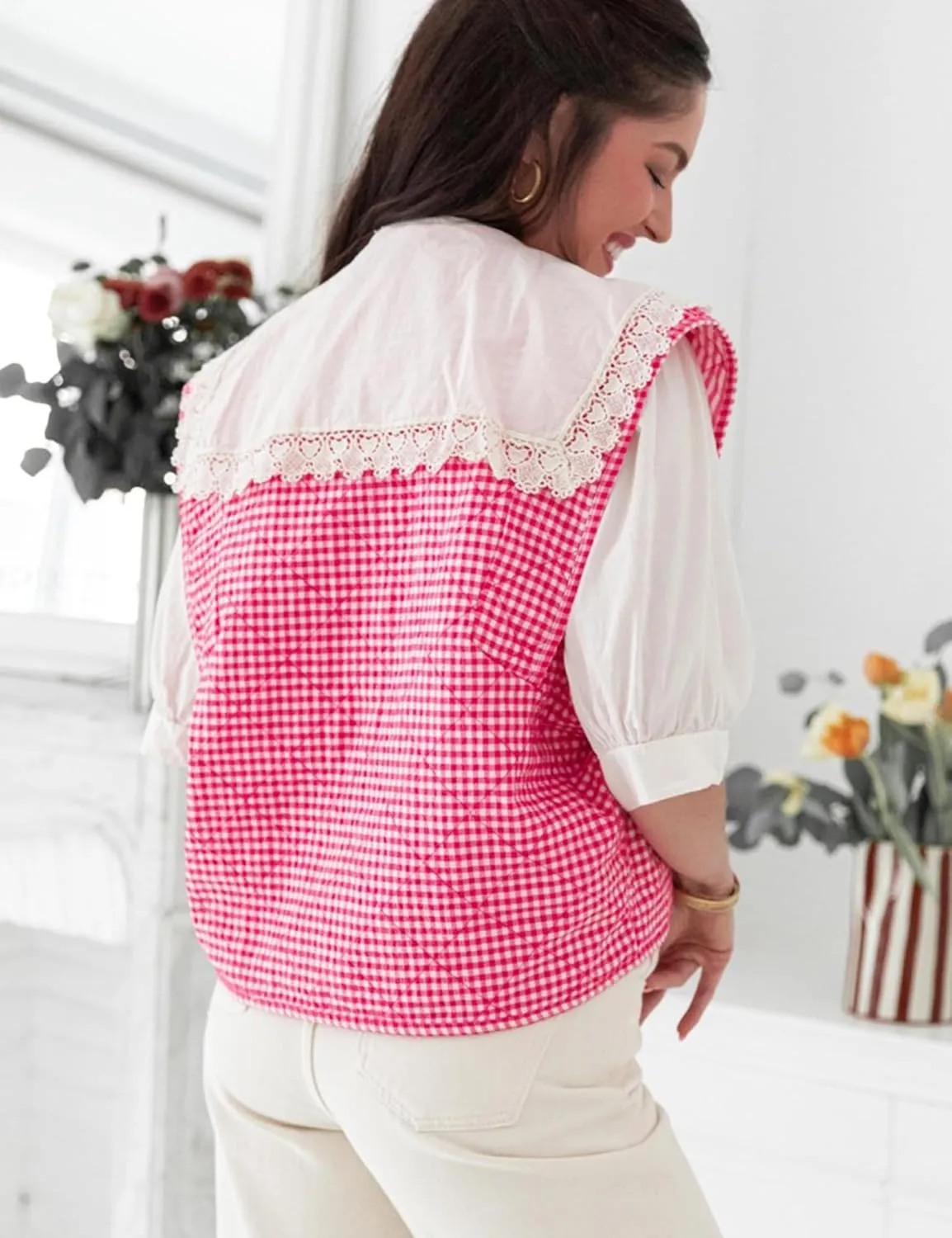 VAOYIU Womens Cropped Puffer Vest Lightweight Sleeveless Plaid Printed Cotton Quilted Vest Outwear