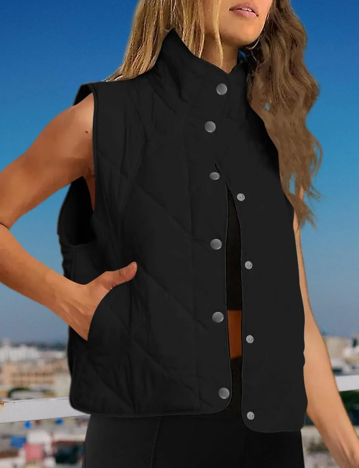 Womens Quilted Vest Cropped Puffer Vest Outerwear Stand Collar Button Down Padded Oversized Gilet with Pockets