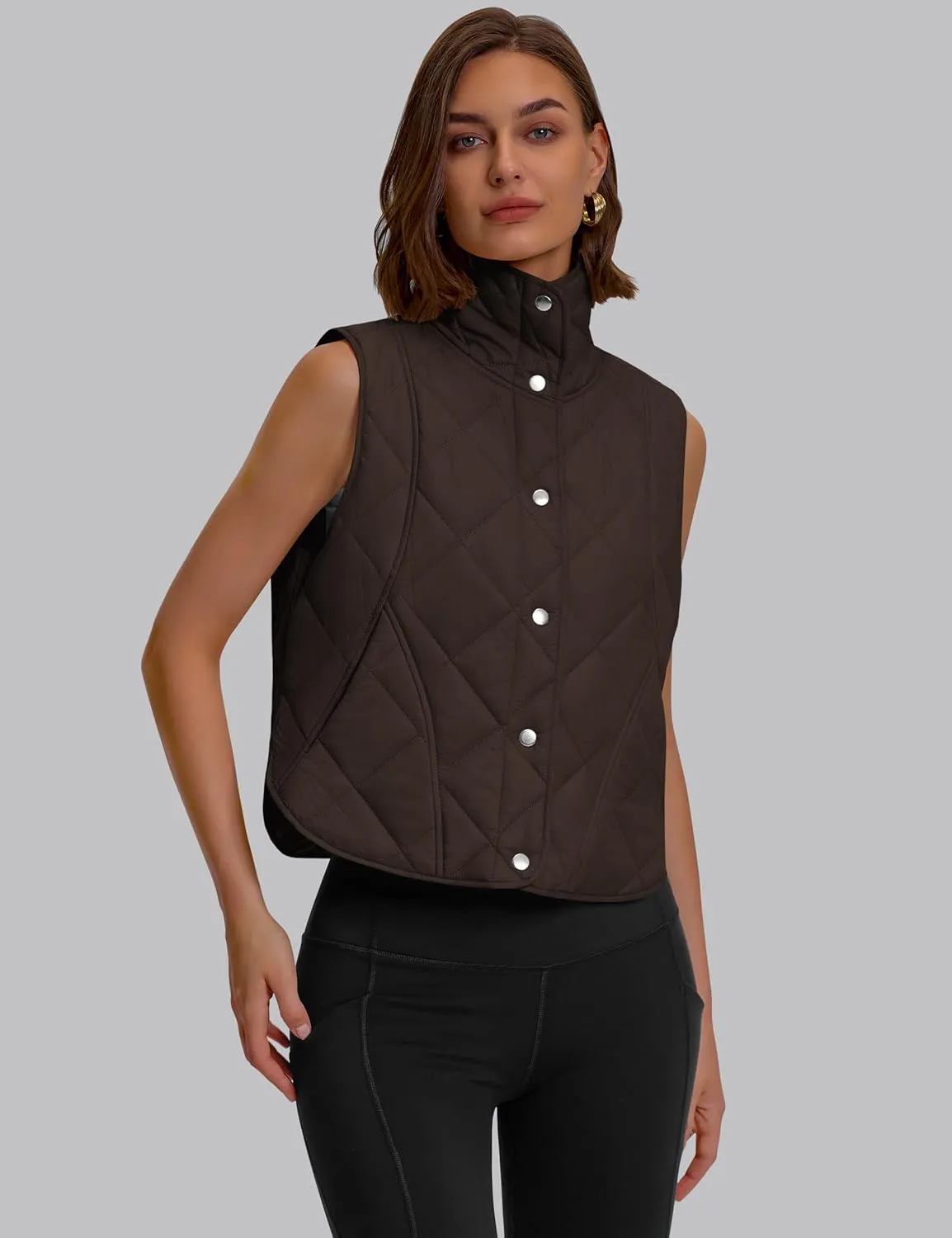 Womens Quilted Vest Cropped Puffer Vest Outerwear Stand Collar Button Down Padded Oversized Gilet with Pockets